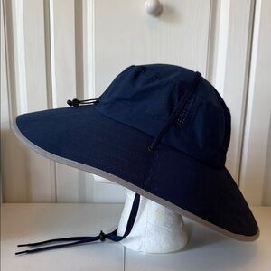 New - Men's Navy Sun Protection Zone Wide-Brim Sun Hat with Chin Cord